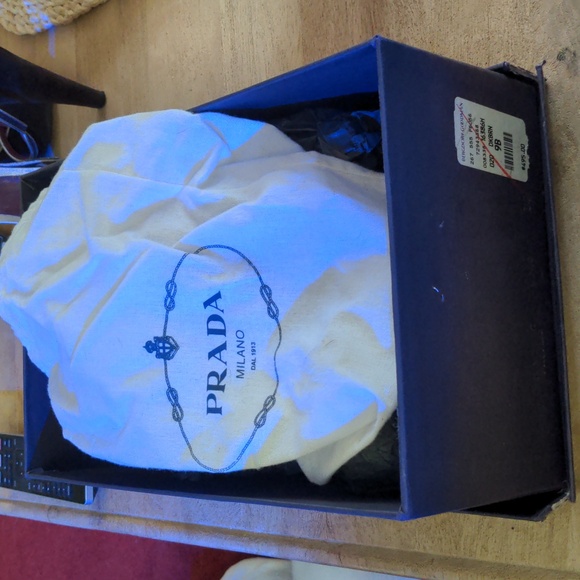 Prada Vero Cuoio Heels sz 39 - Picture 6 of 6